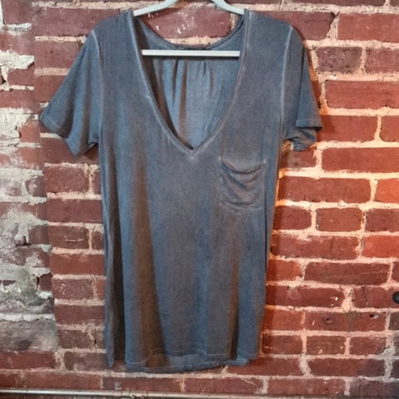 Lizard Thicket Tops - Lizard Thicket V-neck T-shirt Grey Blouse